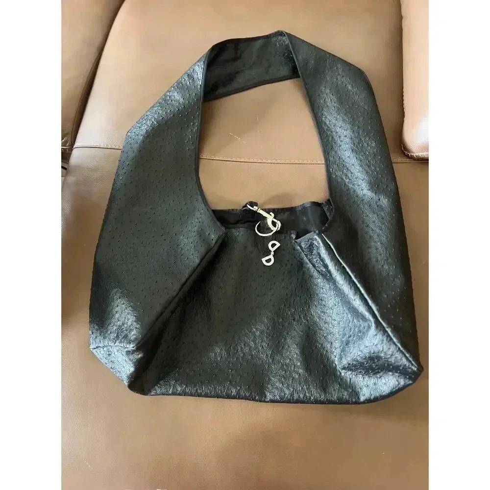 Black Dog Carrier Tote